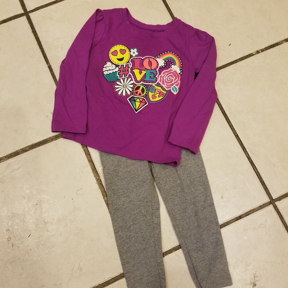 Girl's Outfit
